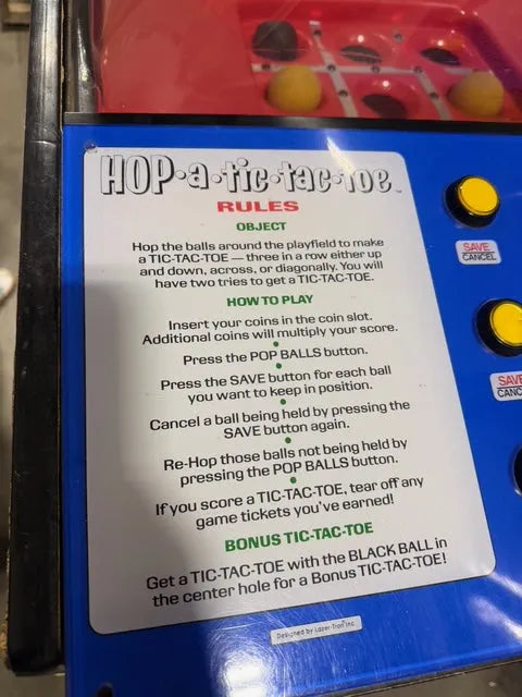 USED Hop A Tic-Tac-Toe Stand Up Arcade Machine