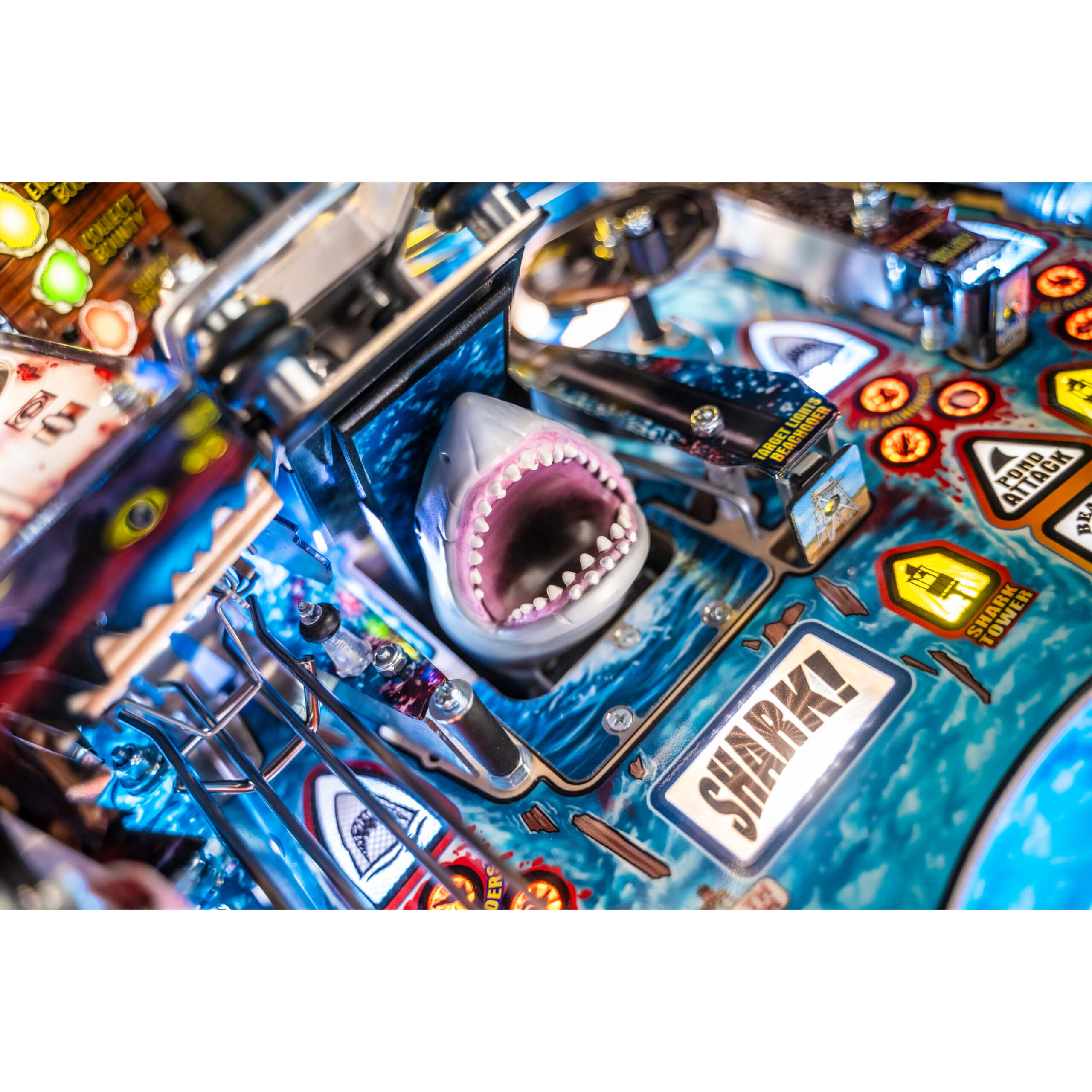 Premium Jaws Pinball Table by Stern Pinball
